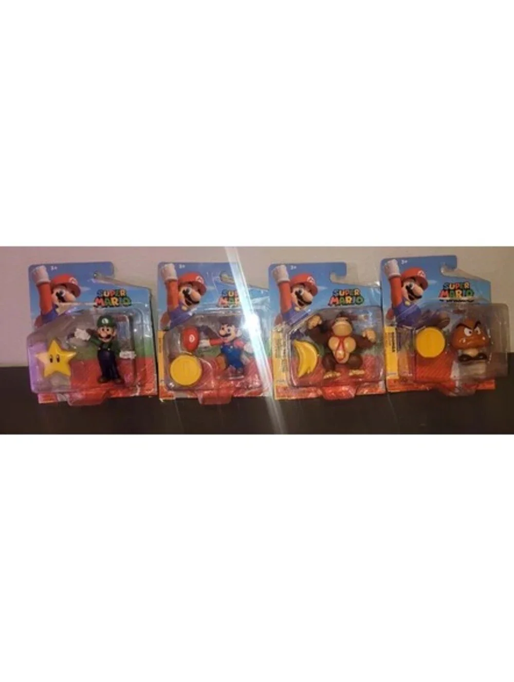 SUPER MARIO NINTENDO LOT OF 4 ACTION FIGURES - MARIO, LUIGI, DONKEY KONG, GOOMBA